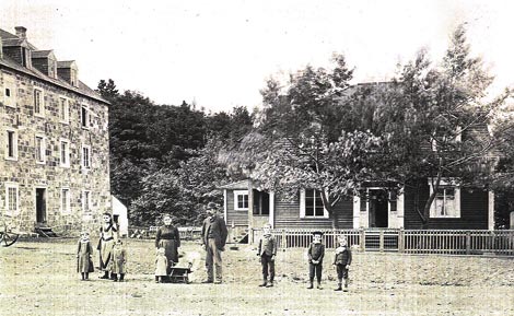 le moulin et la résidence